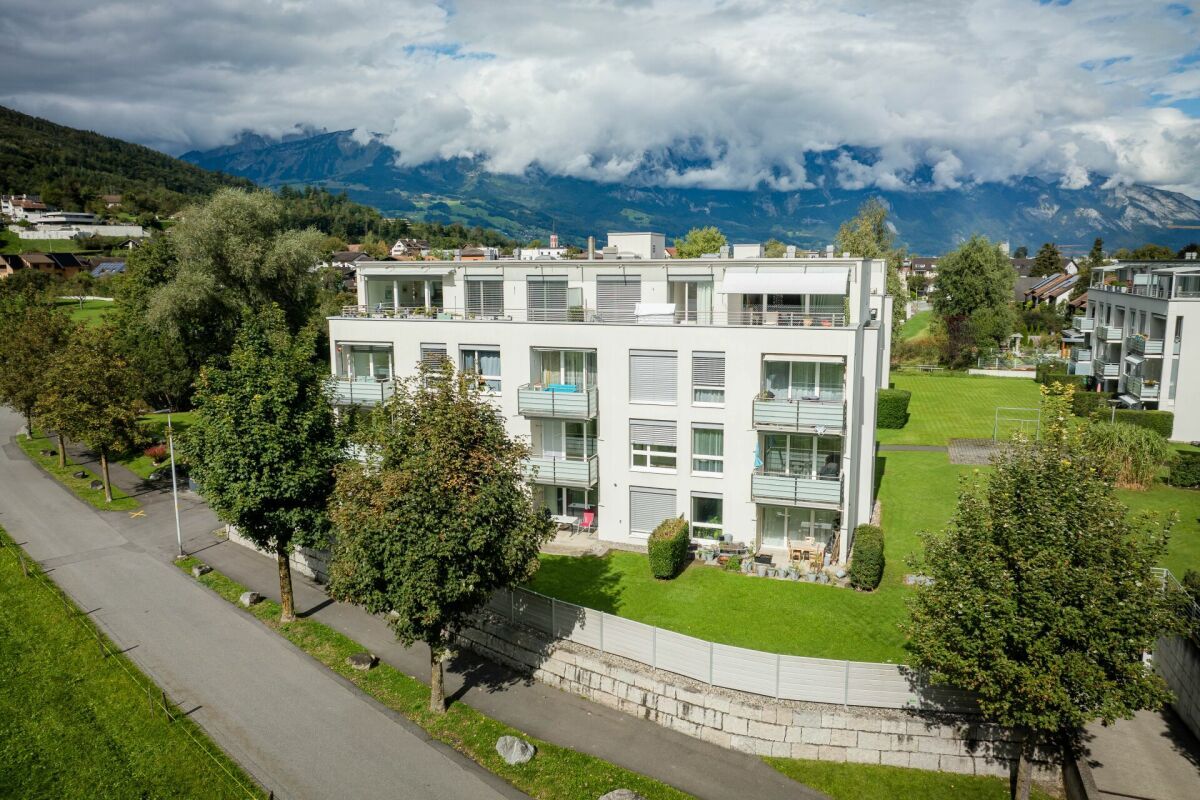 4.5-Zimmerwohnung an ruhiger Lage mit unverbaubarer Weitsicht