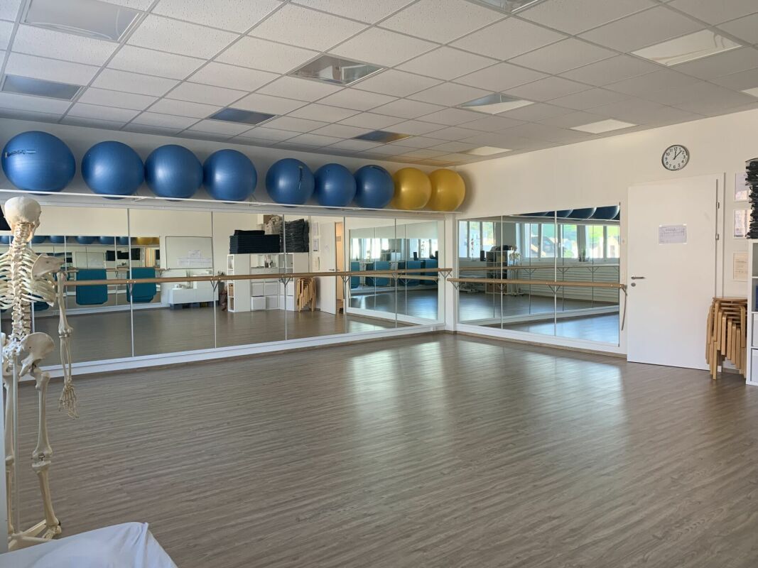 57m2 Praxis- / Kursraum im NEUHOF.