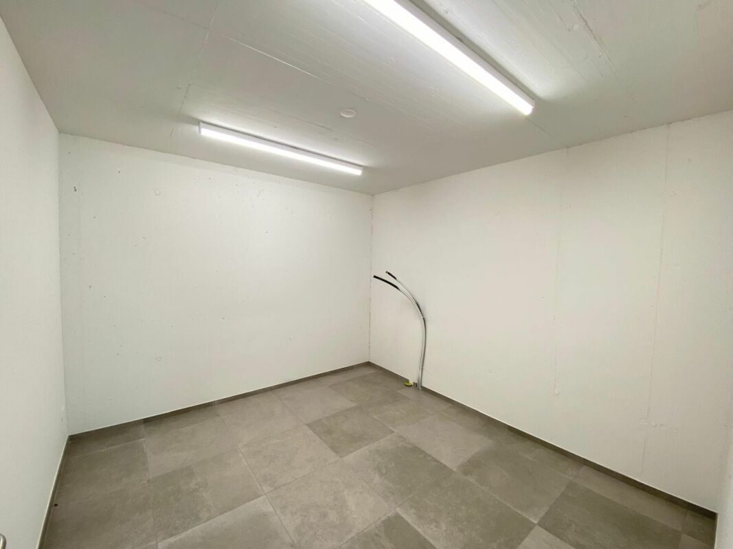 Attraktive Bürofläche mit Archiv - modern und lichtdurchflutet