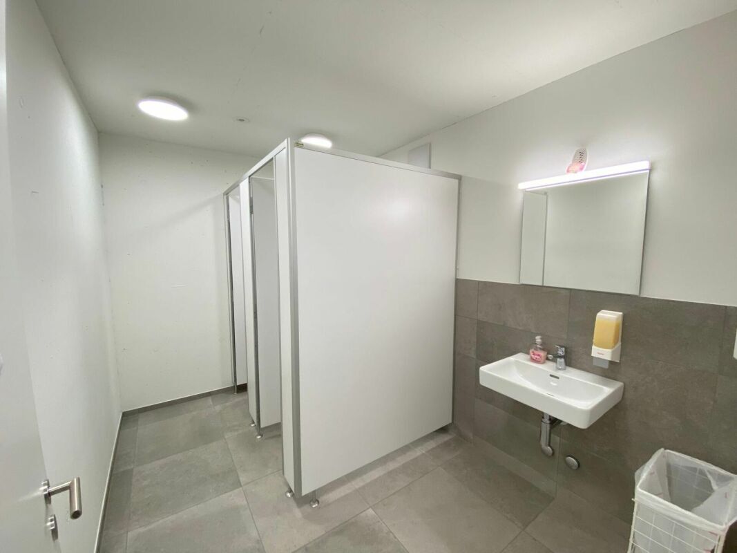 Attraktive Bürofläche mit Archiv - modern und lichtdurchflutet