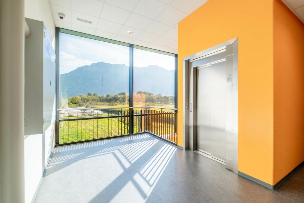 Attraktive Büroräumlichkeiten ab 250 m2  - hell, modern und zentral