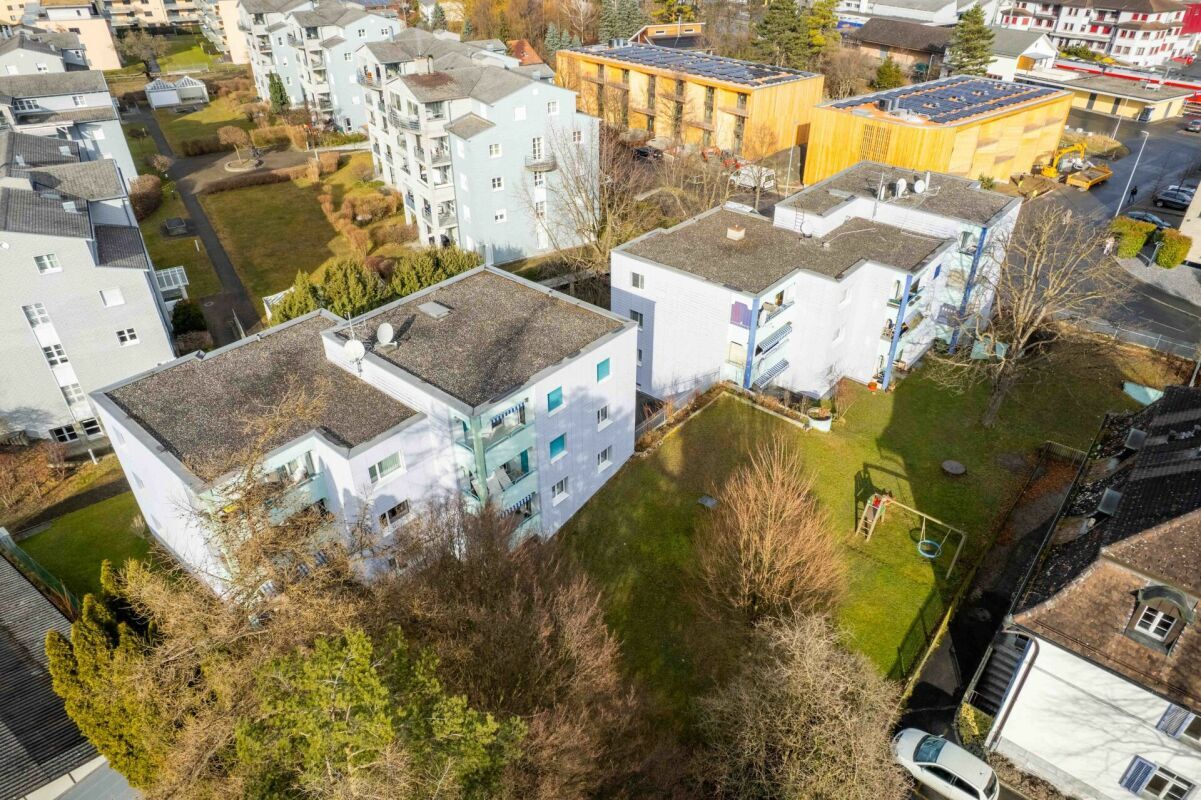 Attraktives Renditeobjekt: 2 Mehrfamilienhäuser mit 15 Wohnungen