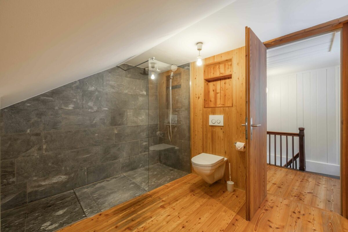 Bijou - Traumhaftes 5.5 Zi.-Einfamilienhaus zu verkaufen