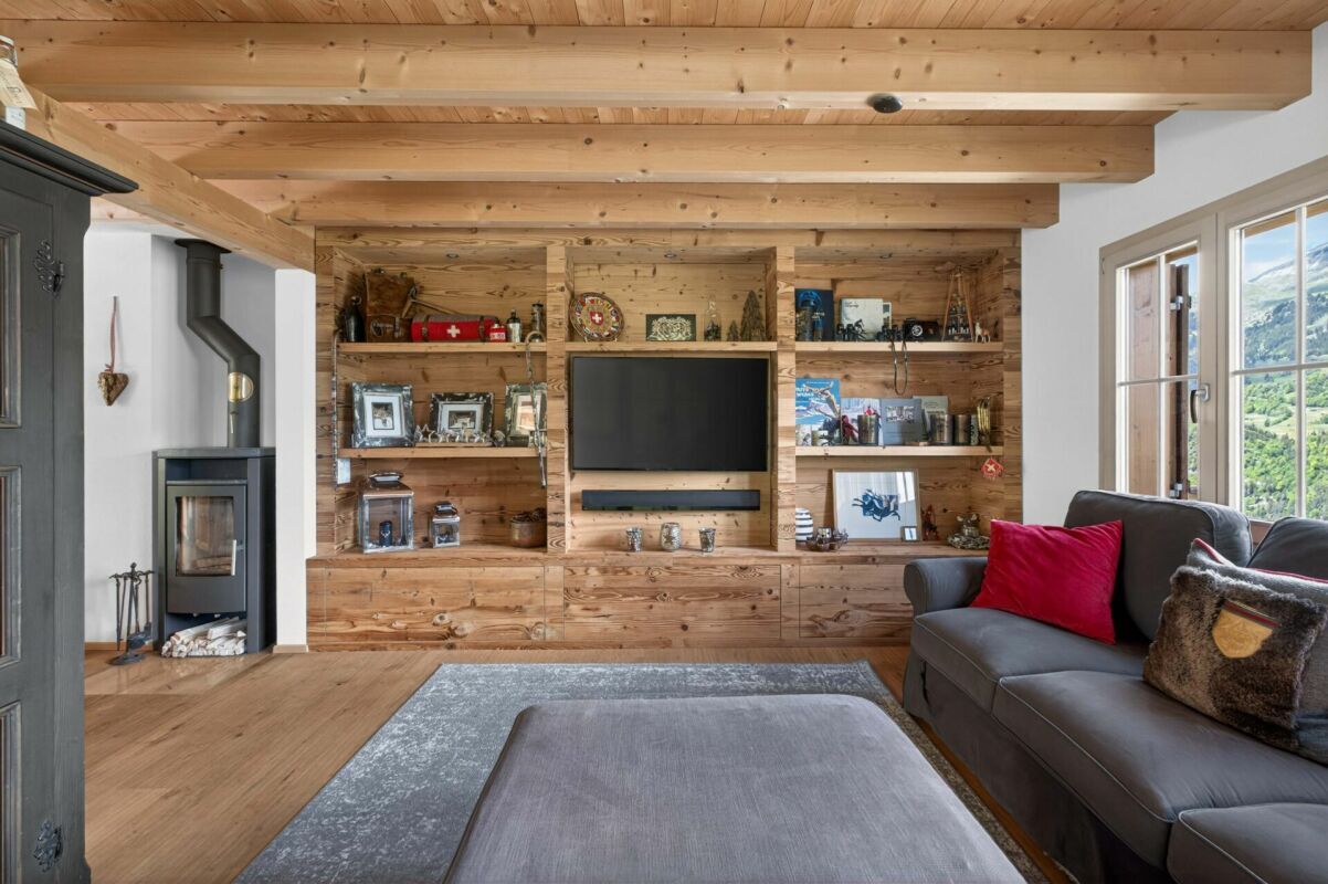 Chaletzauber 4.5 Zimmer-Maisonettewohnung mit atemberaubender Aussicht