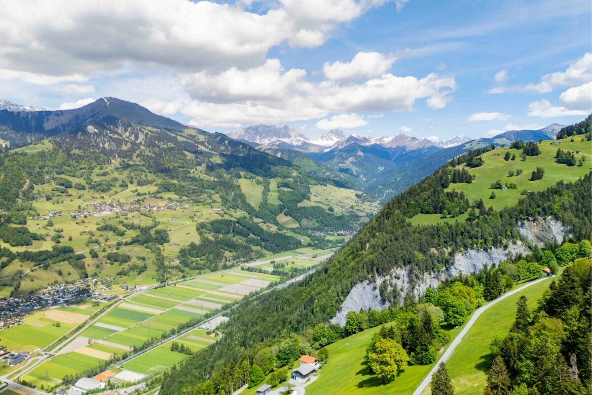 Chaletzauber 4.5 Zimmer-Maisonettewohnung mit atemberaubender Aussicht