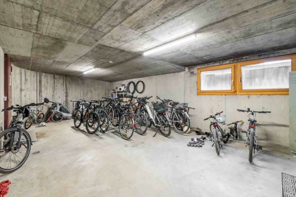 Charmante 3.5-Zimmer Dachwohnung mit Cheminée und stilvollem Ausbau