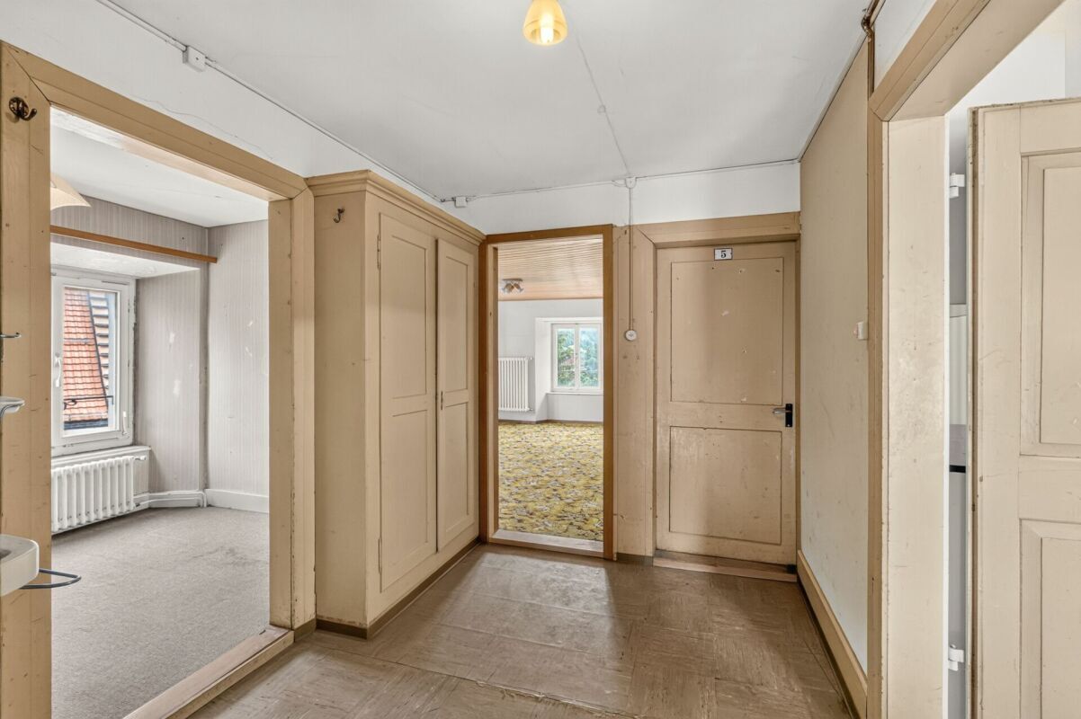 Das Raumwunder im Taminatal: 9-Zimmer Haus mit viel Potenzial