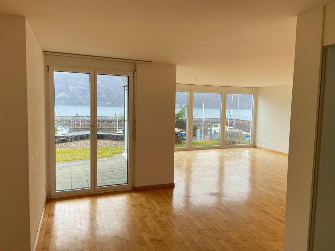 Erdgeschosswohnung mit Seeblick - Exklusive Lage zwischen See und Skigebiet