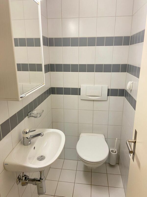 Erdgeschosswohnung mit Seeblick - Exklusive Lage zwischen See und Skigebiet