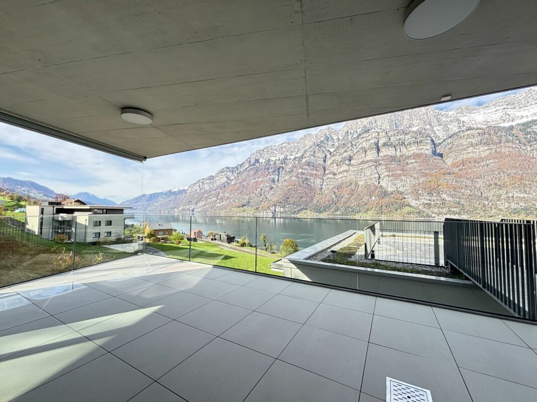 Exklusive 5.5 Zimmer-Terrassenwohnung mit Blick auf den Walensee