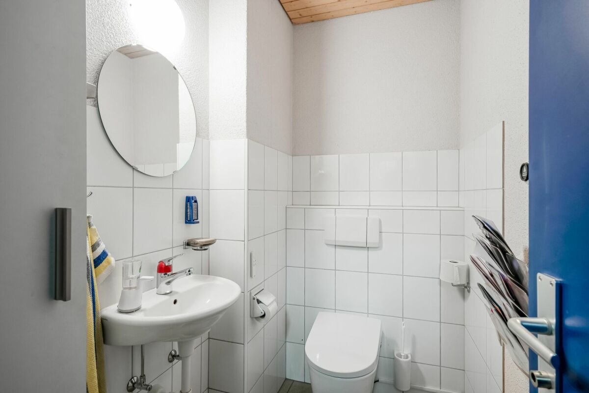 Gewerberäumlichkeiten mit Werkstatt und Büro - Perfekt für Ihr Unternehmen!