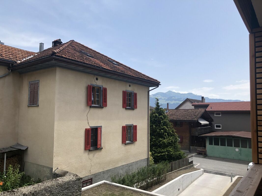 moderne 3.5-Zi. Wohnung im idyllischen Seewis