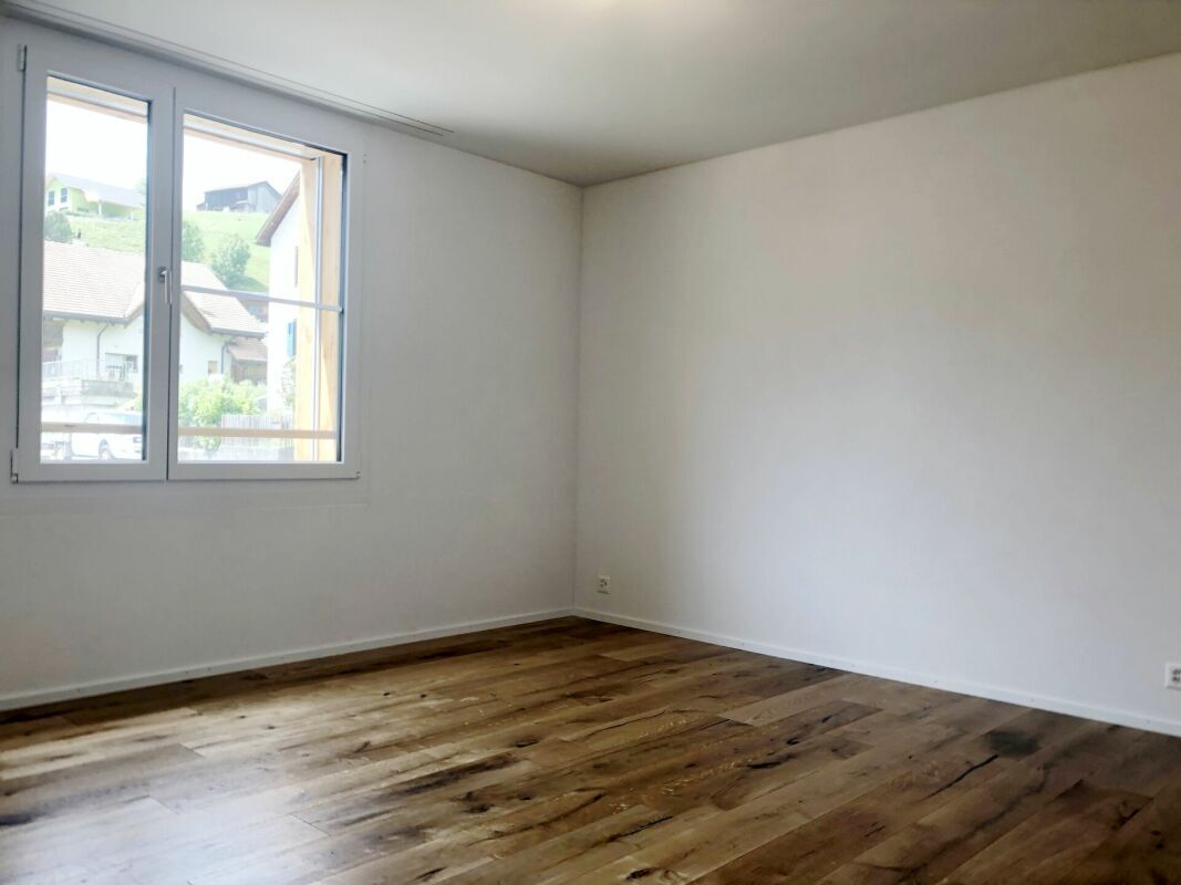 moderne 3.5-Zi. Wohnung im idyllischen Seewis