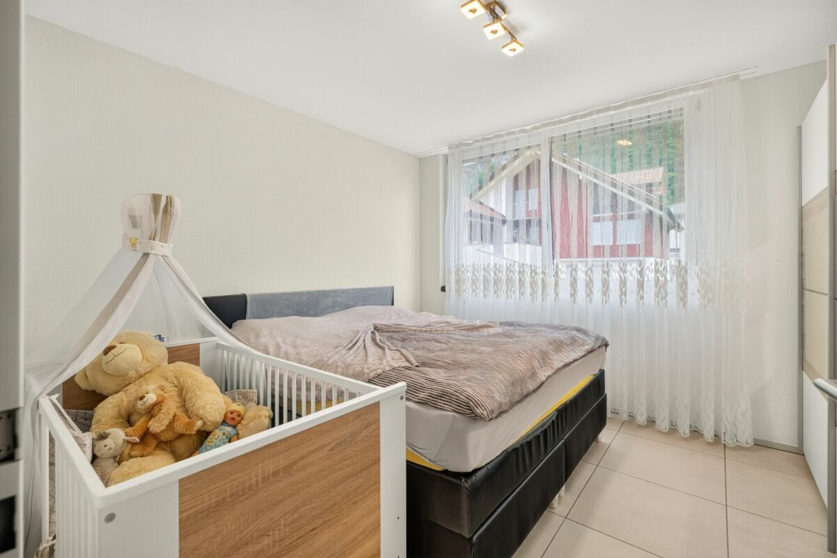 Moderne Gartenwohnung mit sonnigem Sitzplatz und attraktivem Raumkonzept zu verkaufen