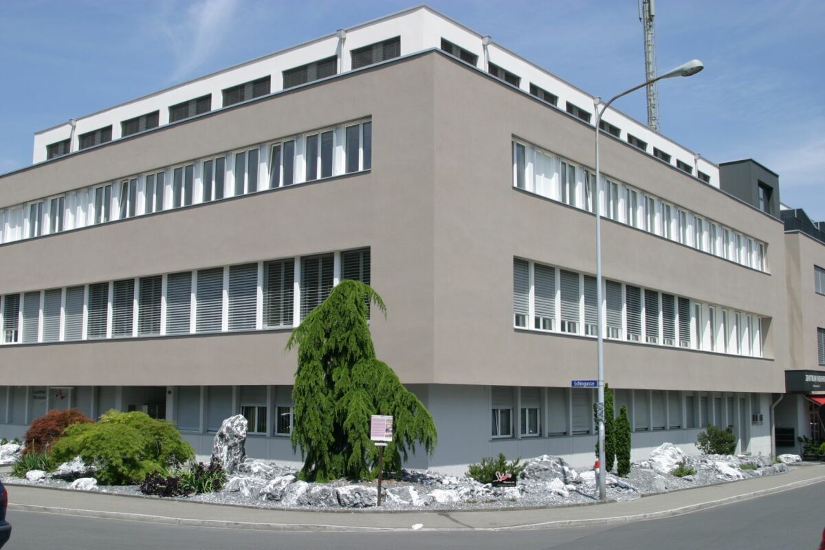 "Zentrum Neuhof" Gewerberaum / Atelier