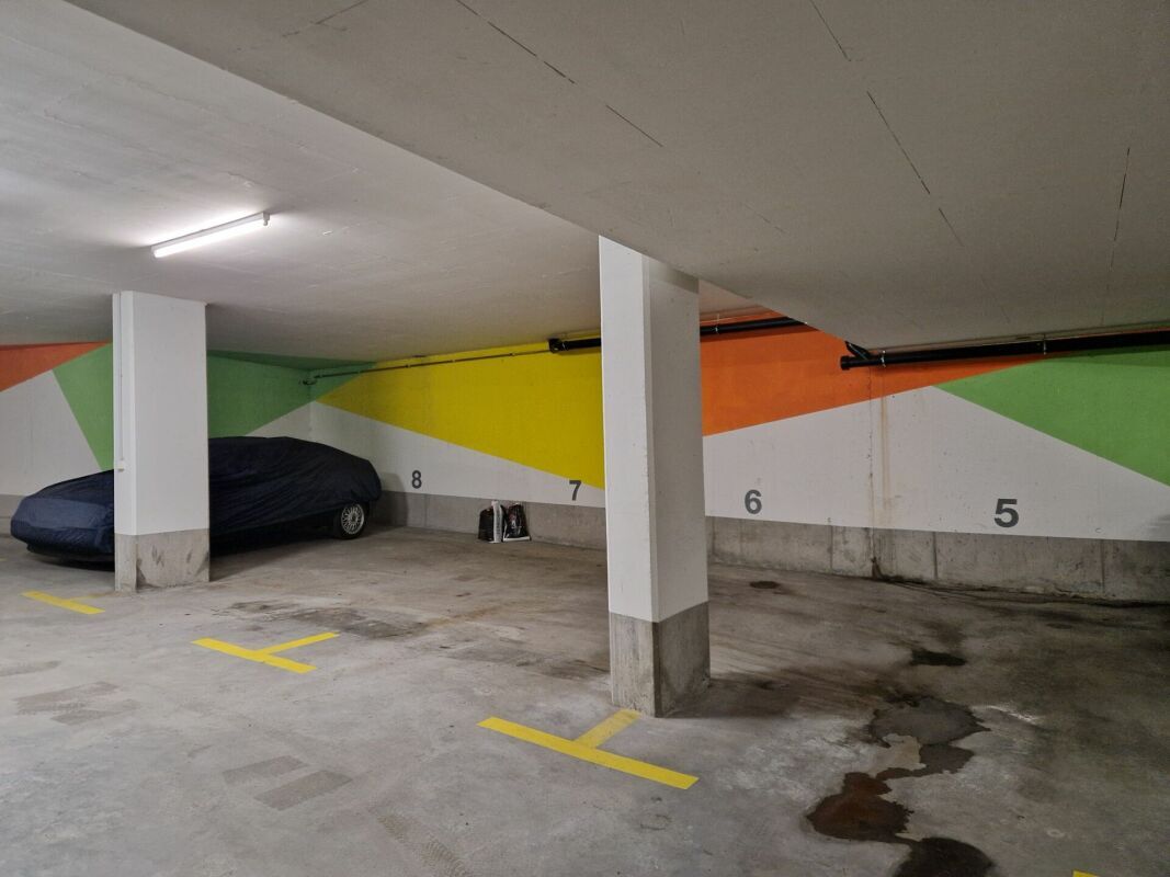 Tiefgaragenparkplatz in Mels