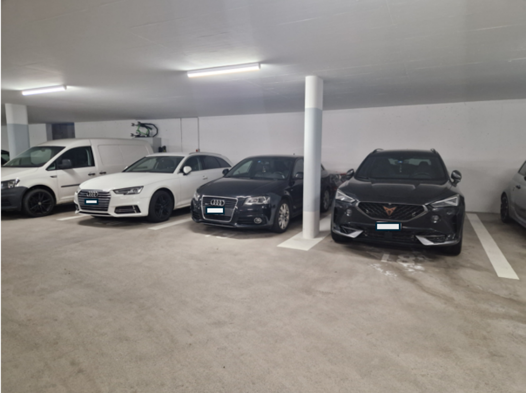 Tiefgaragenplatz in Mels