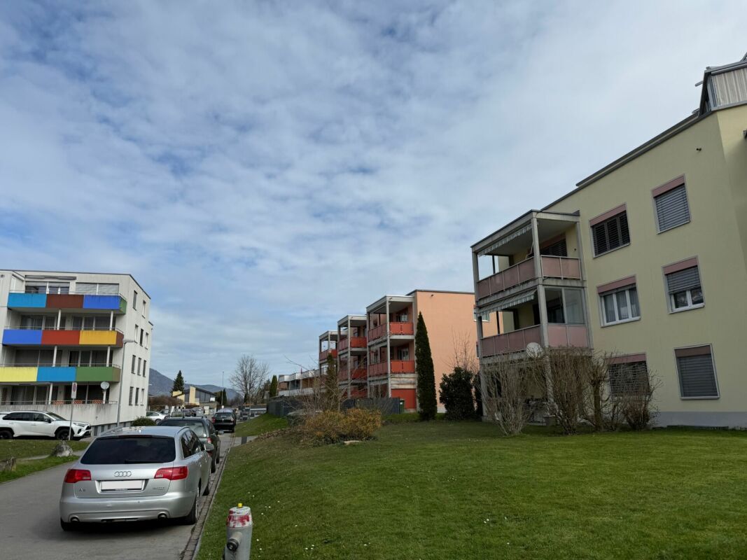 Vielseitig nutzbare Tiefgaragenplätze mit optimaler Autobahnanbindung in Haag