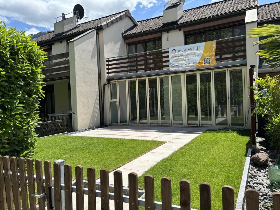 Wohnen, wo andere Ferien machen - 5.5 Zimmer-Reihenhaus direkt am Walensee